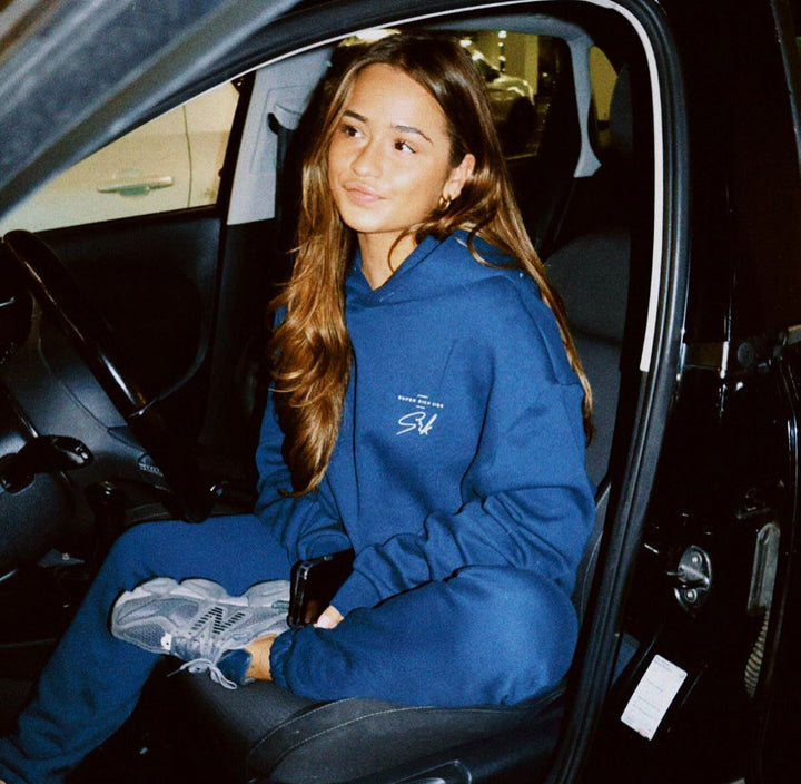 Hoodie Navy Signature