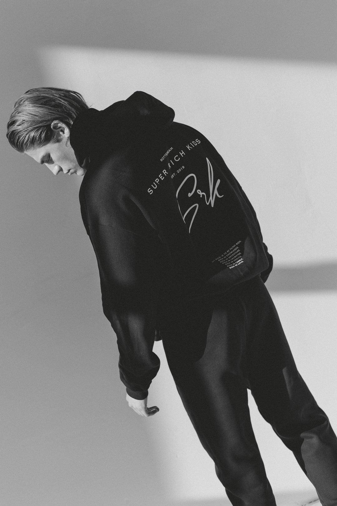 Tracksuit Black Signature