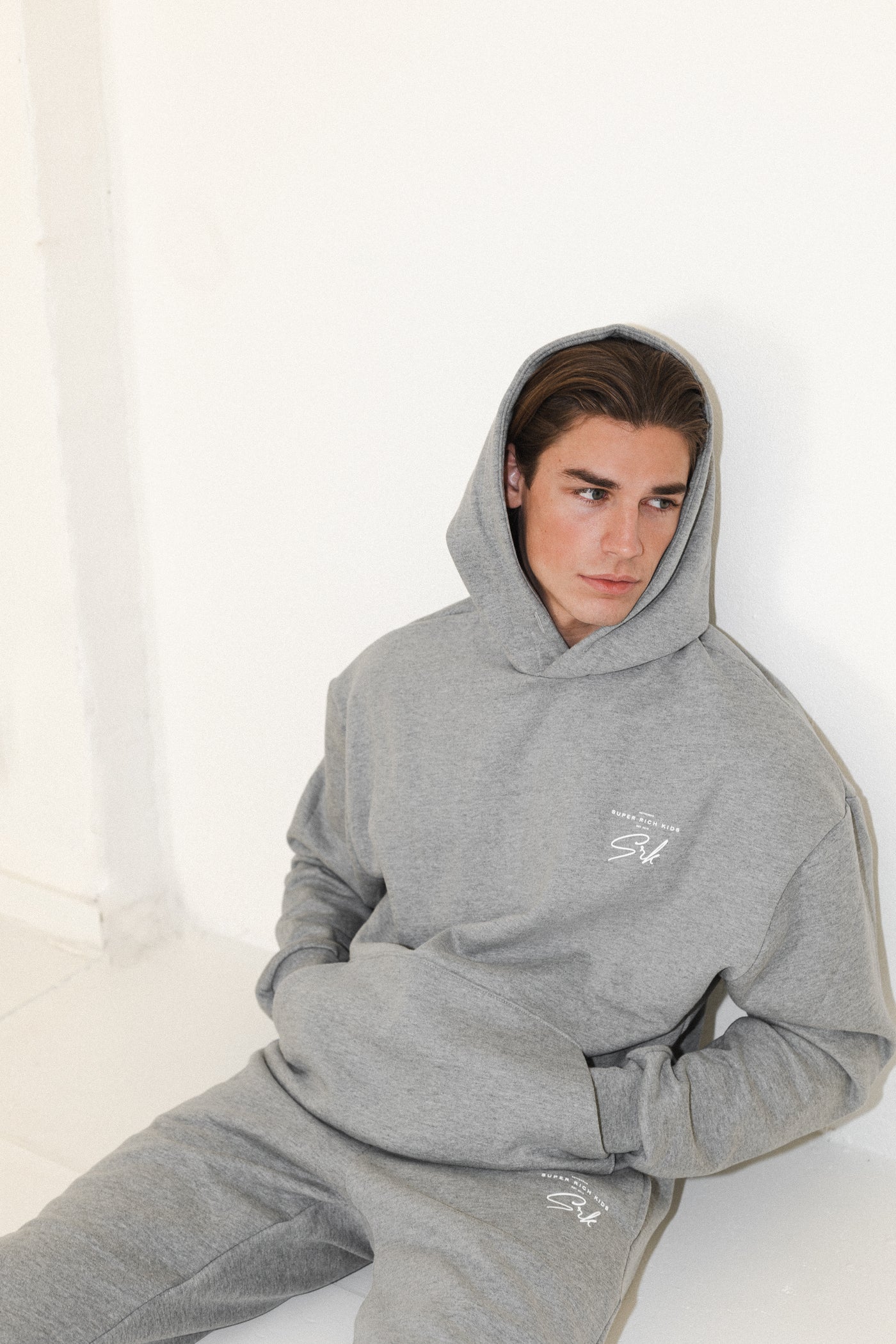 Hoodie Grey Signature