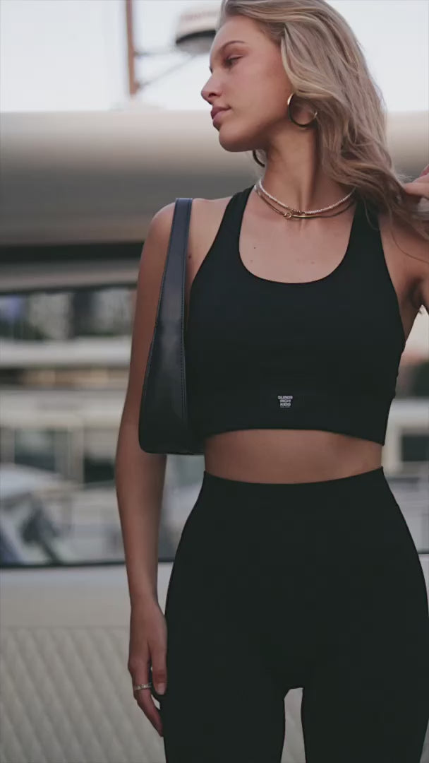 'Noir' Short