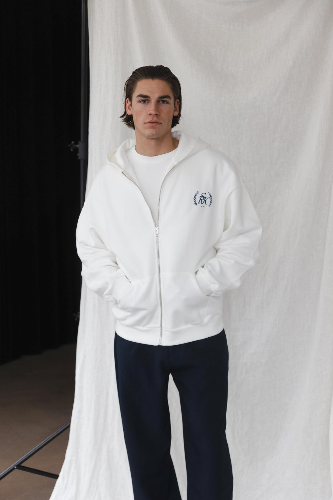 'The New Rich' Zip Up Hoodie 'Off White & Navy'